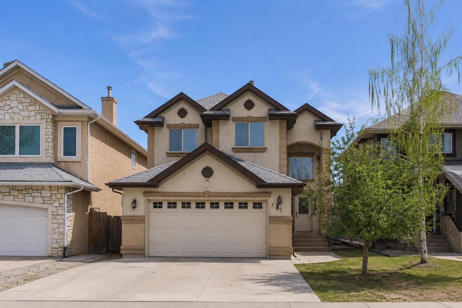 35 Cranleigh Drive SE