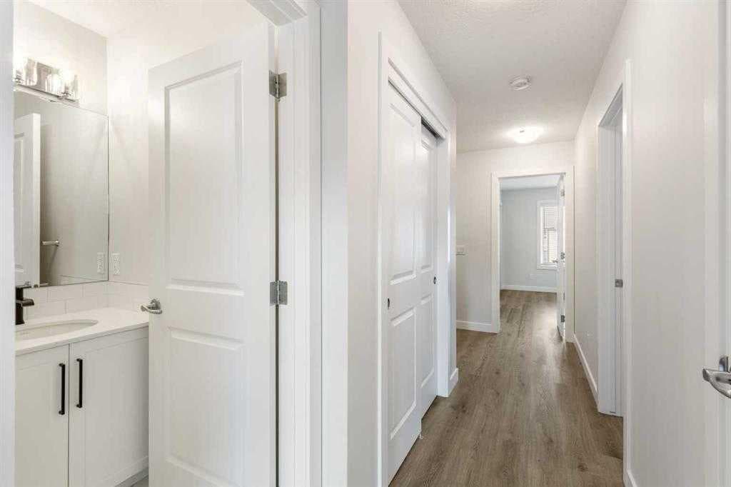 30 Evanscrest Park NW