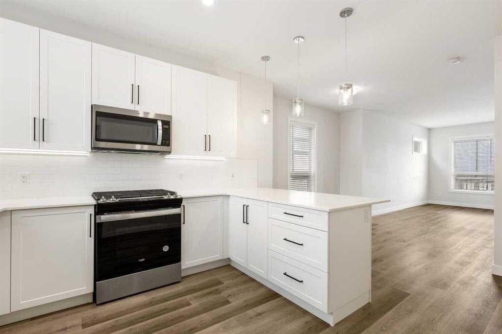 30 Evanscrest Park NW