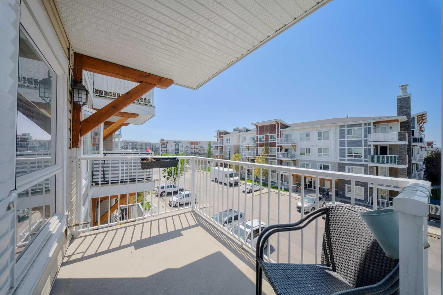 6305, 302 Skyview Ranch Drive NE