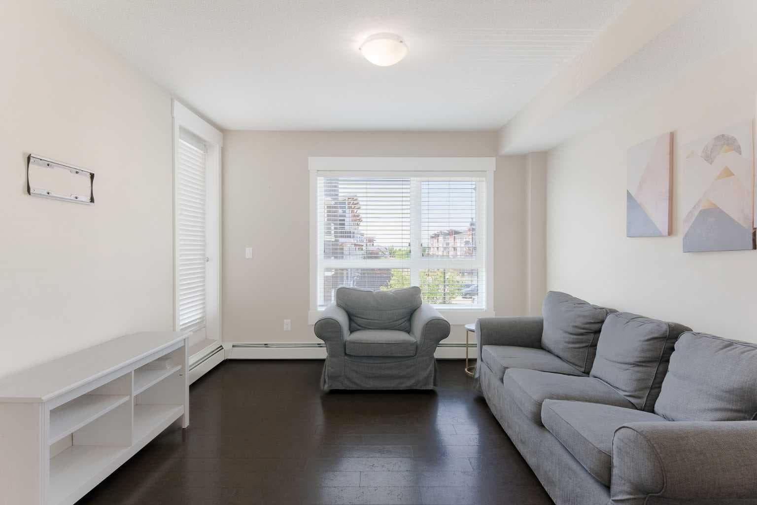 6305, 302 Skyview Ranch Drive NE