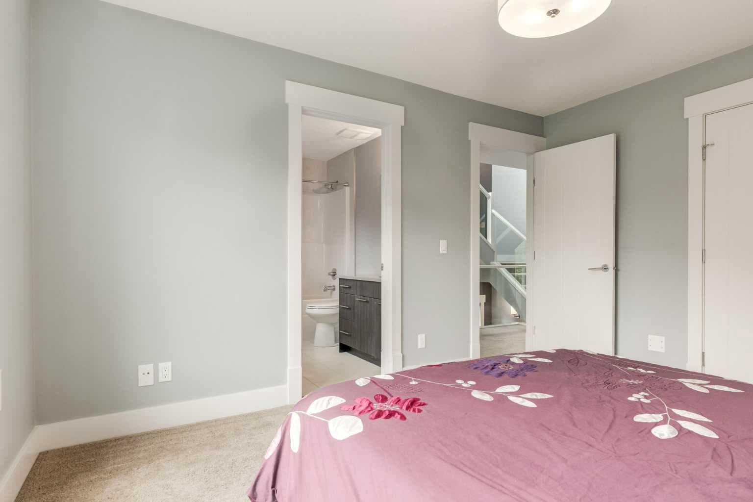 112 Burma Star Road SW