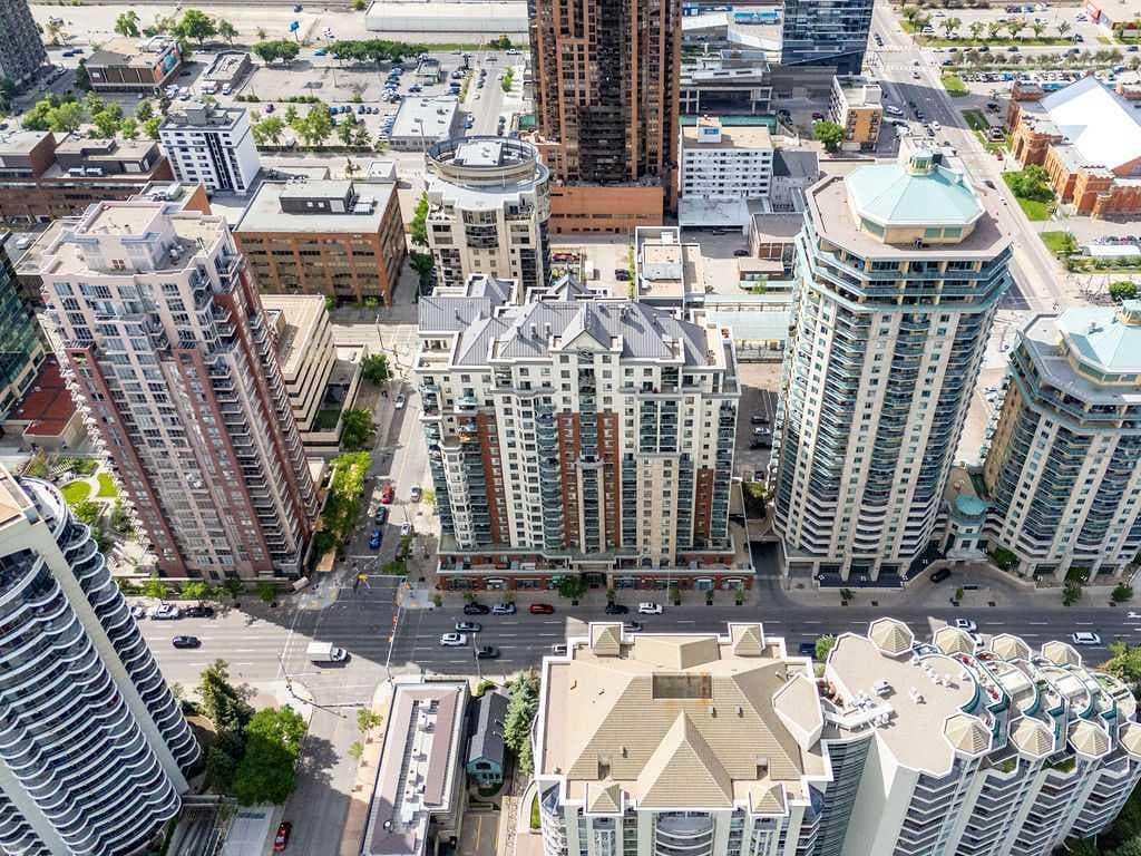 1008, 1111 6 Avenue SW