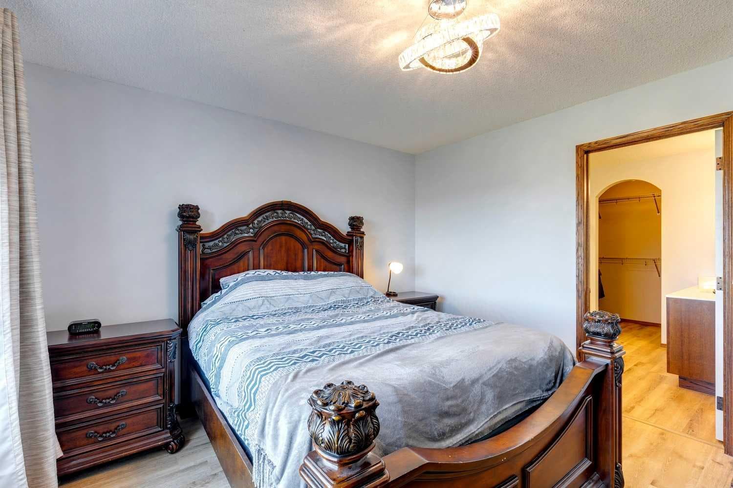 203 Bishop Mews NW