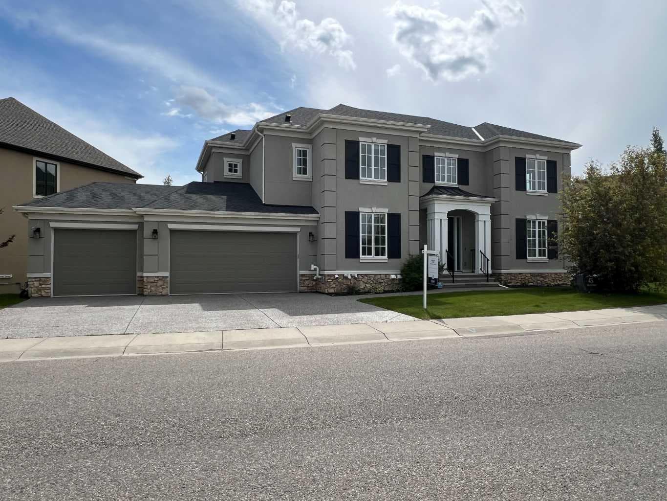 45 Rockcliff Heights NW