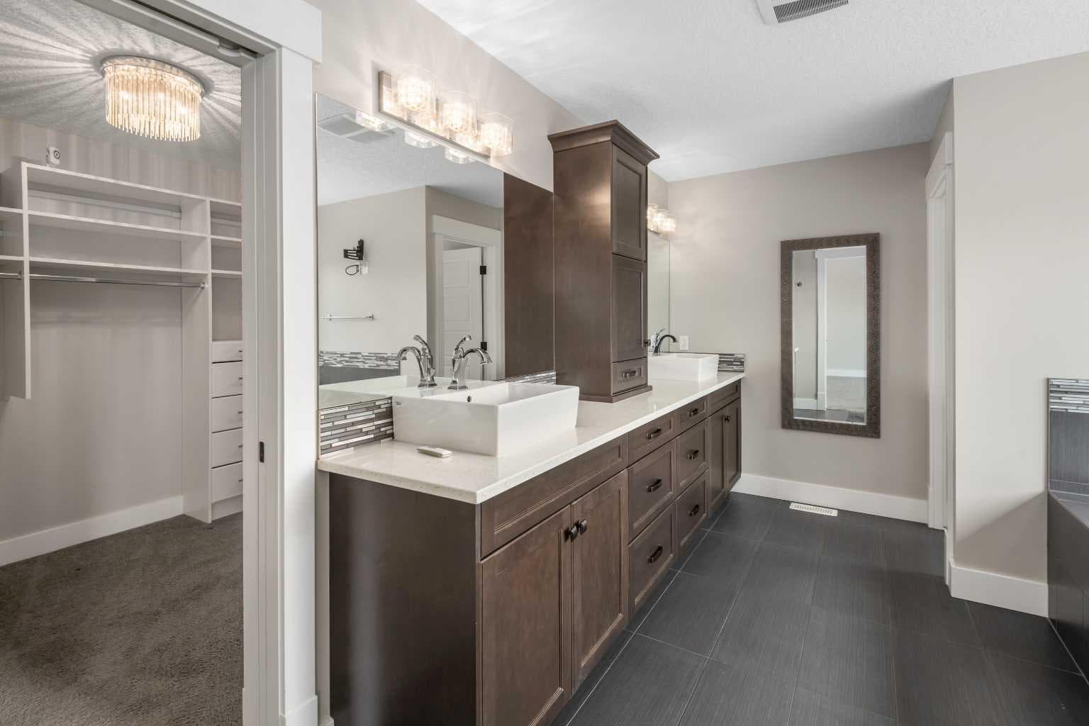 45 Rockcliff Heights NW