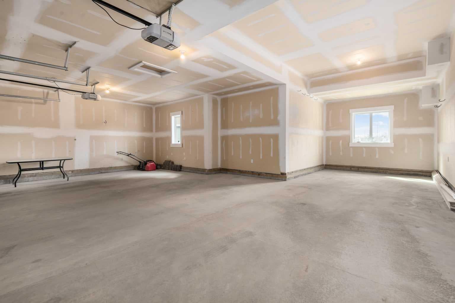 45 Rockcliff Heights NW