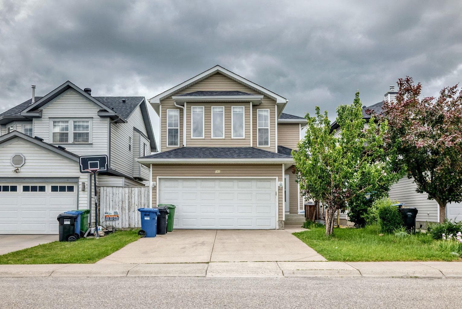 145 Martinvalley Crescent NE