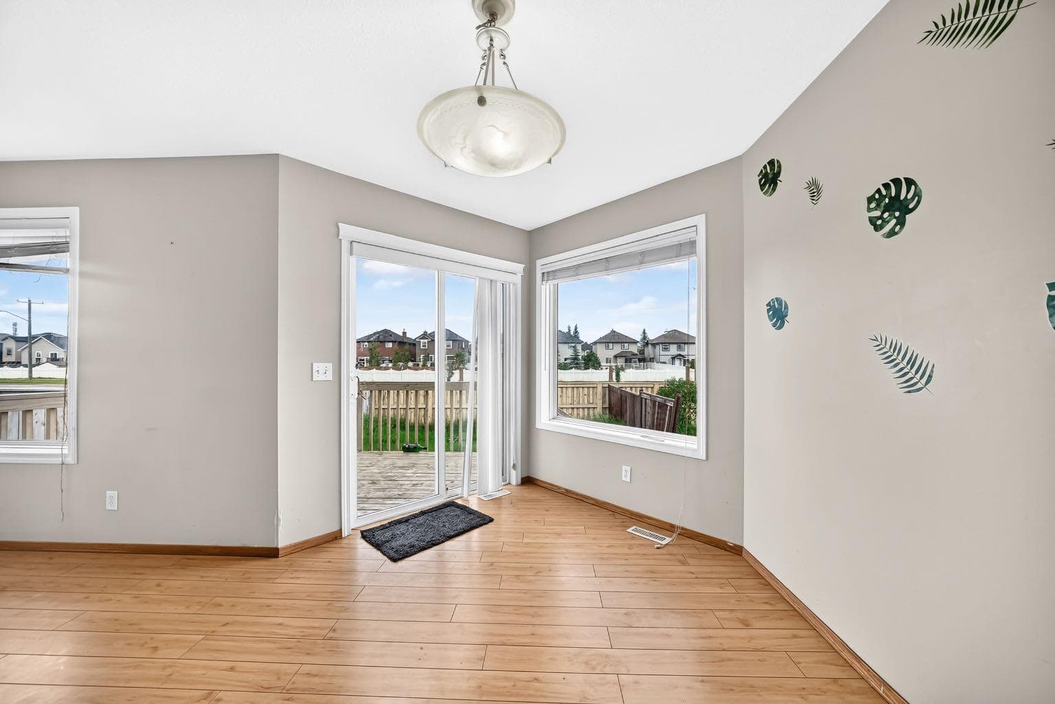 145 Martinvalley Crescent NE