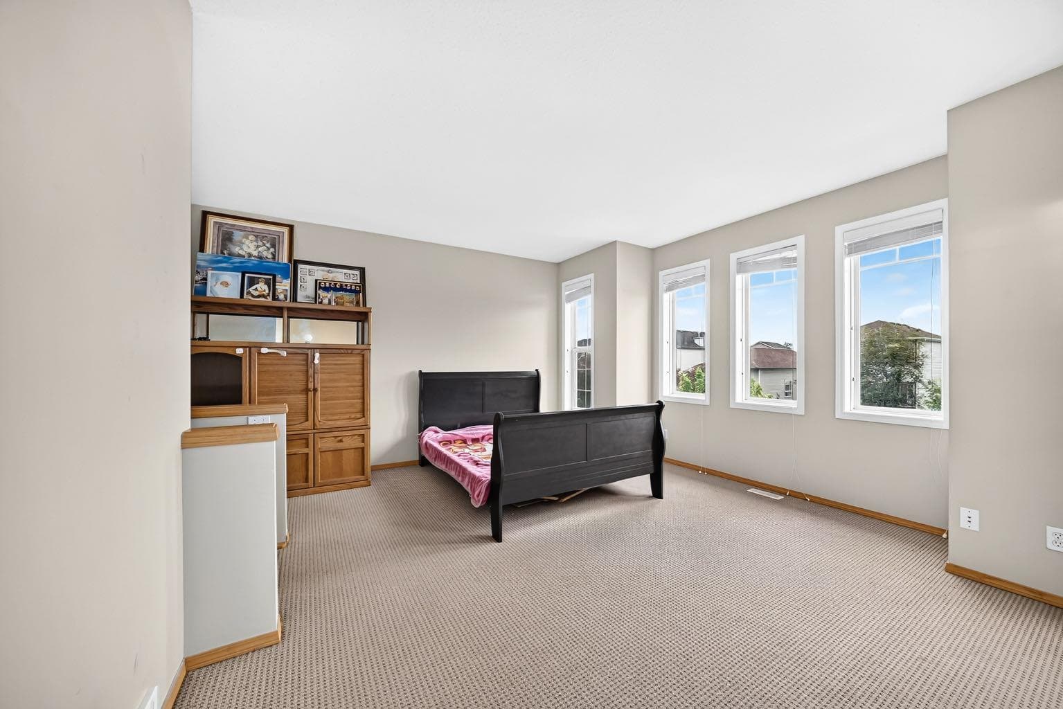 145 Martinvalley Crescent NE