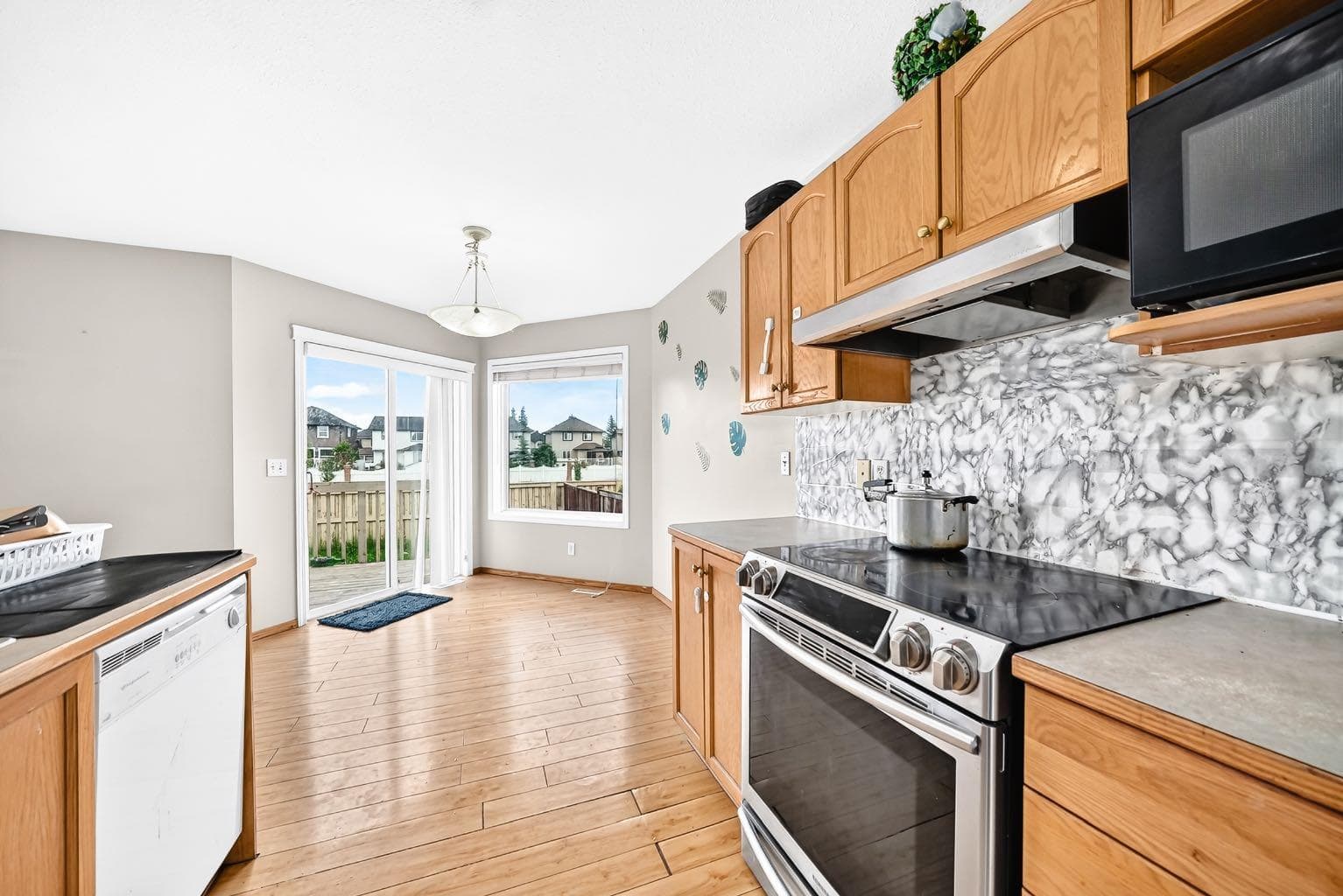 145 Martinvalley Crescent NE