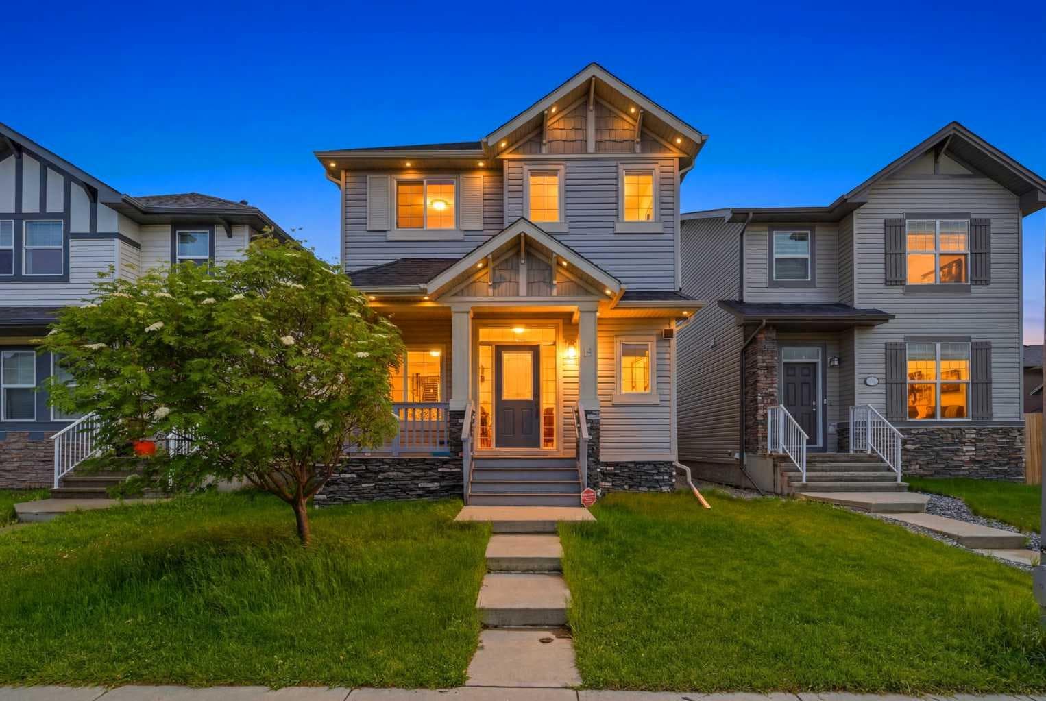 19 Skyview Point Road NE