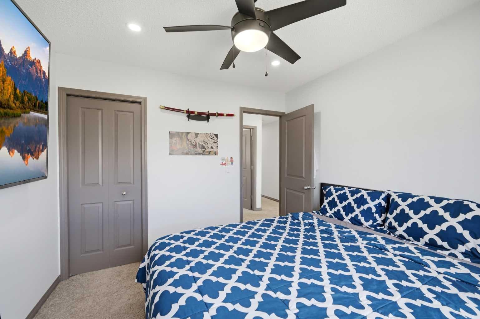 19 Skyview Point Road NE