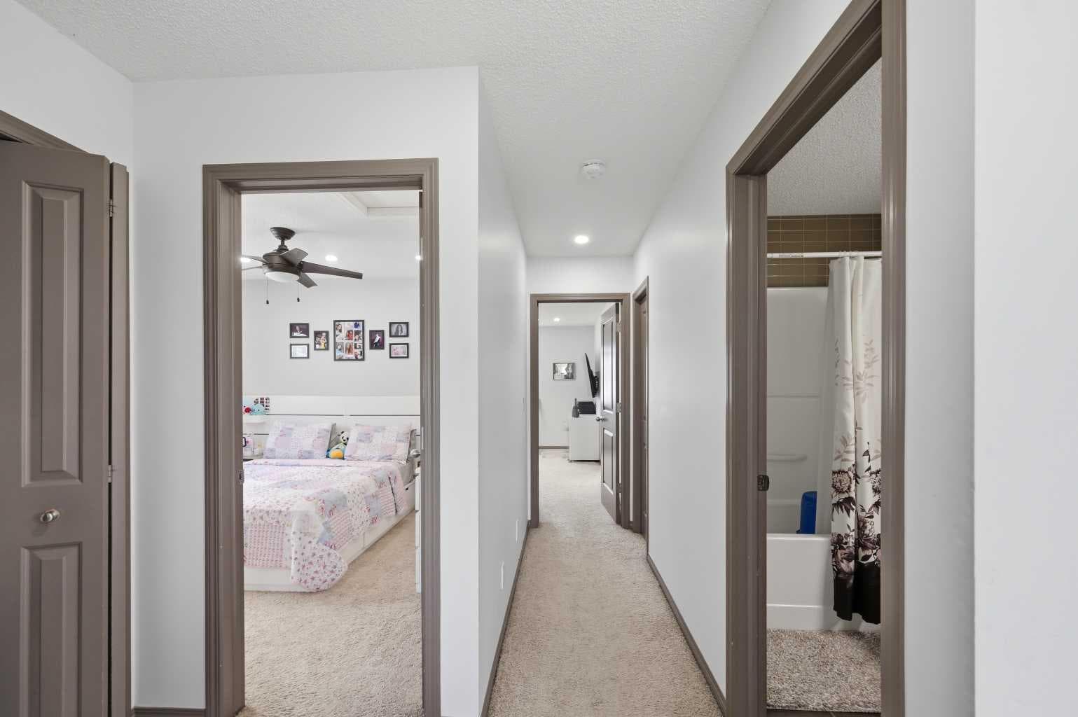 19 Skyview Point Road NE
