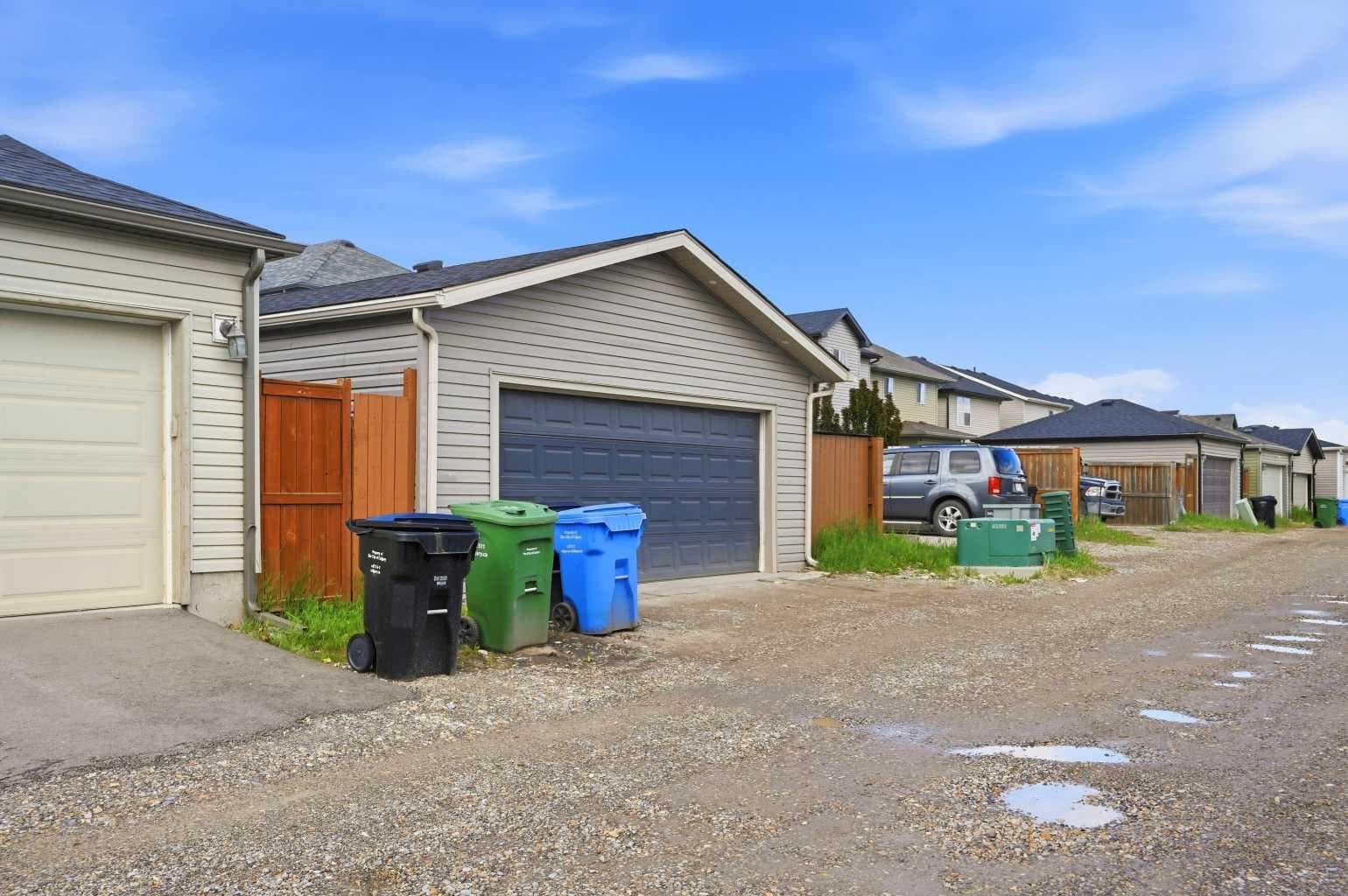 19 Skyview Point Road NE