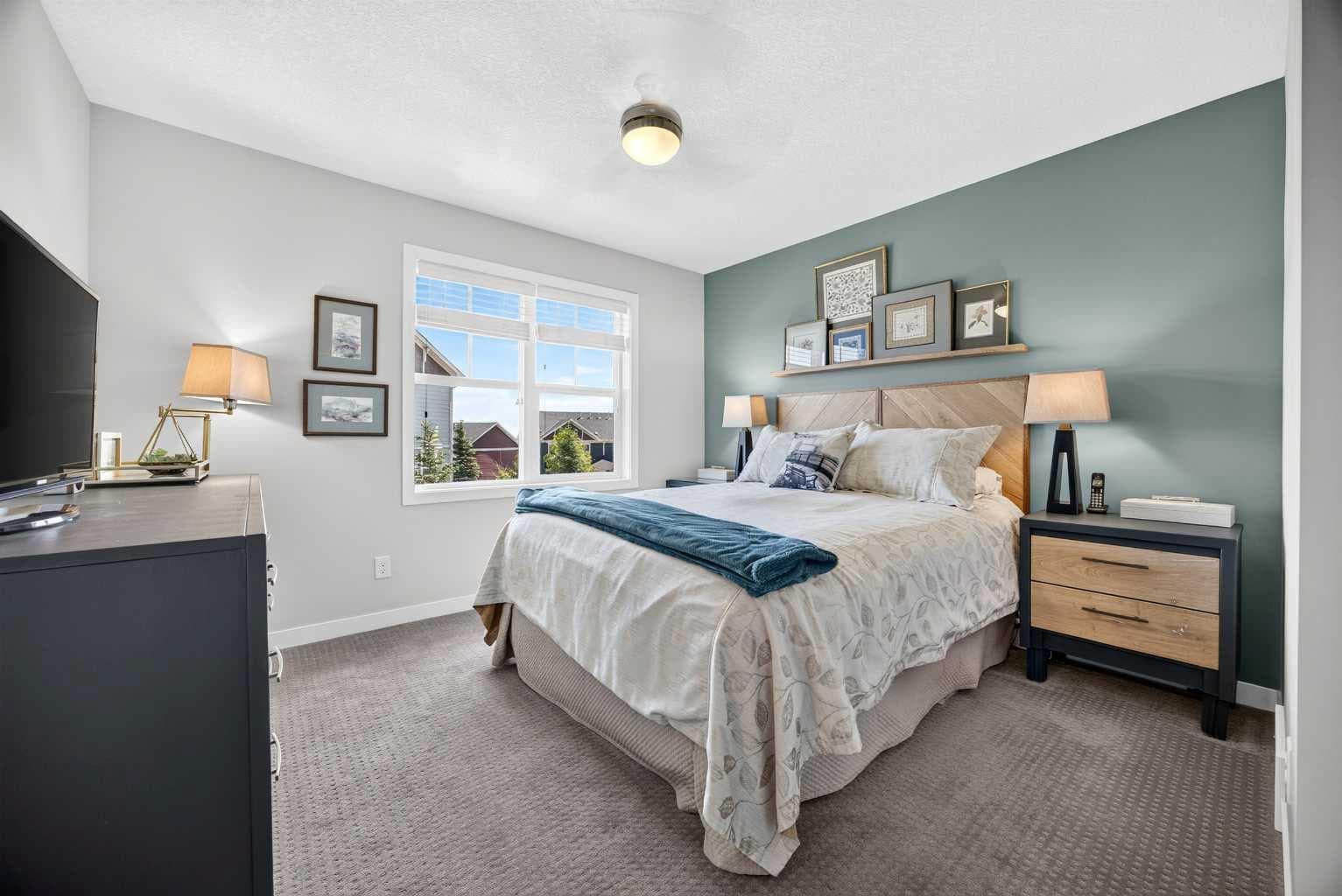 905, 881 Sage Valley Boulevard NW