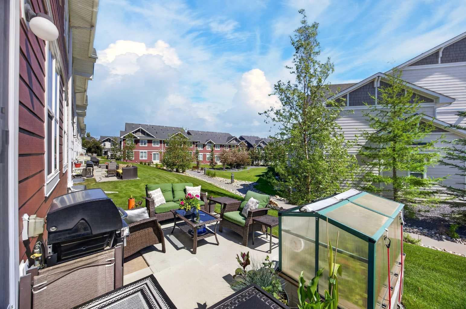 905, 881 Sage Valley Boulevard NW