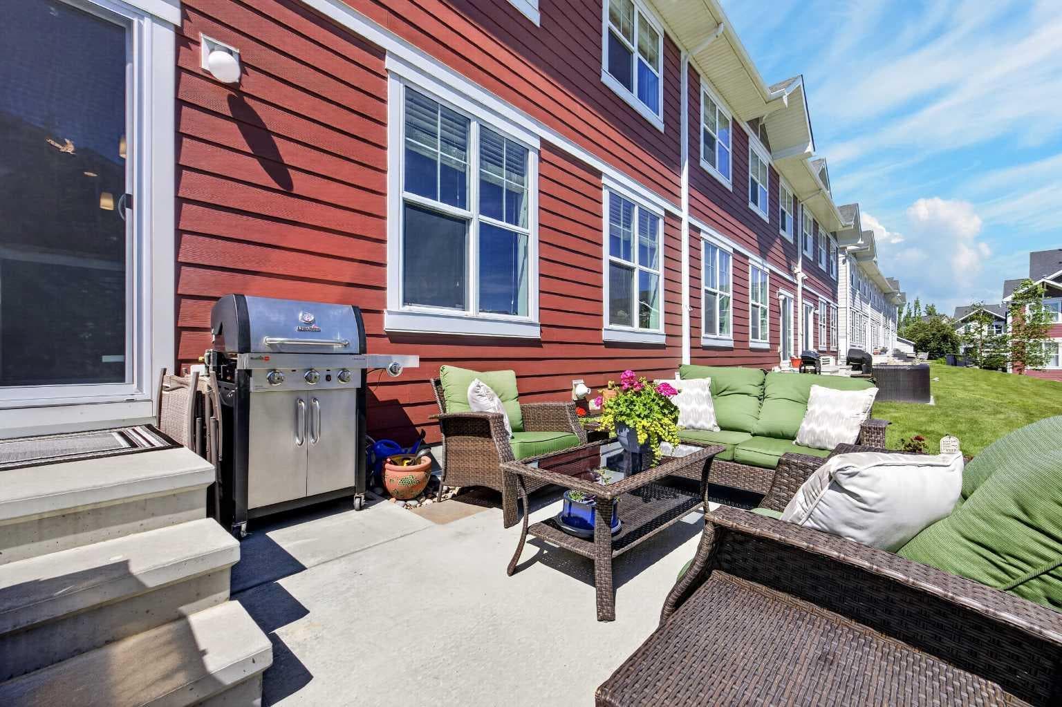 905, 881 Sage Valley Boulevard NW
