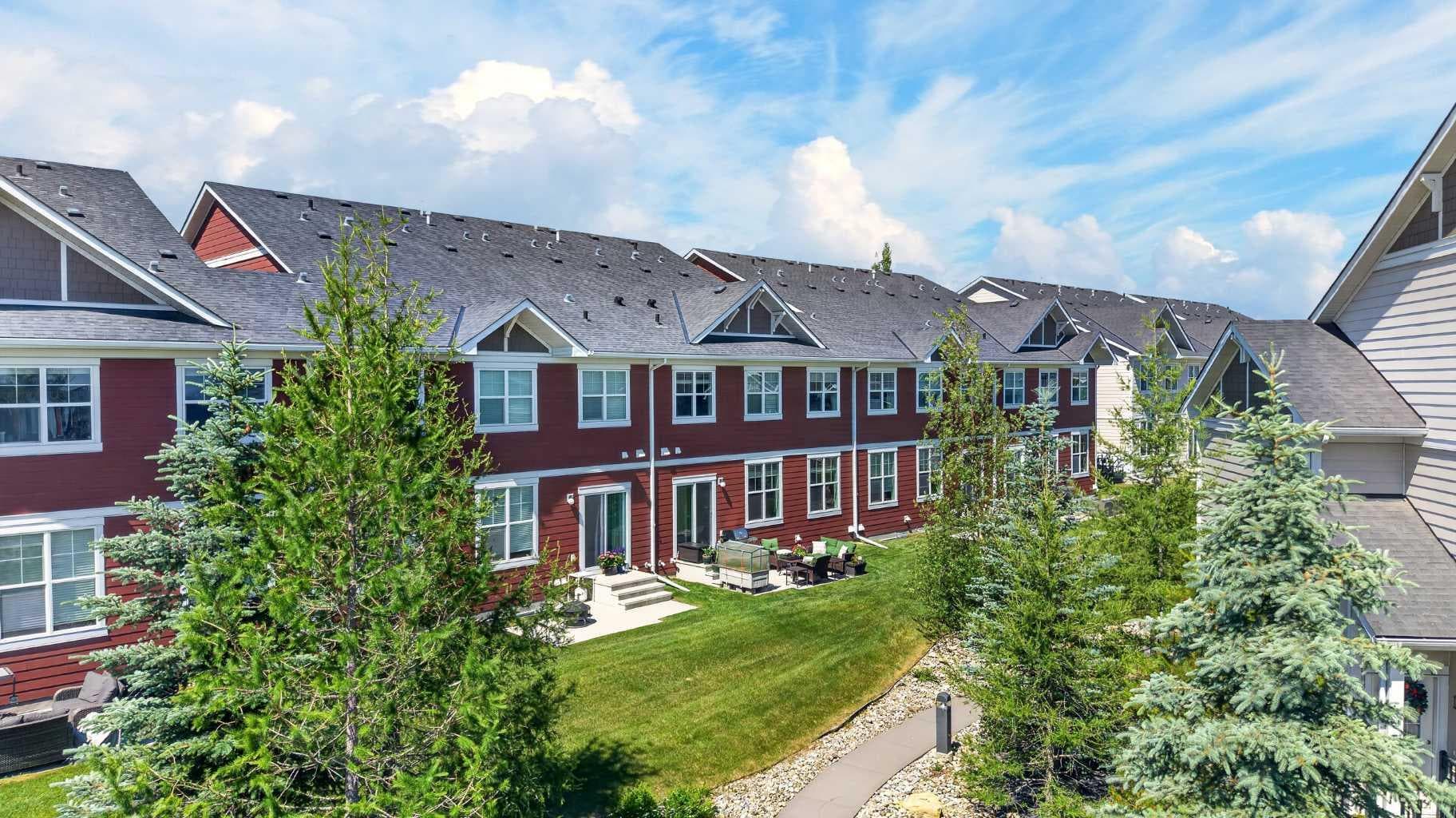 905, 881 Sage Valley Boulevard NW
