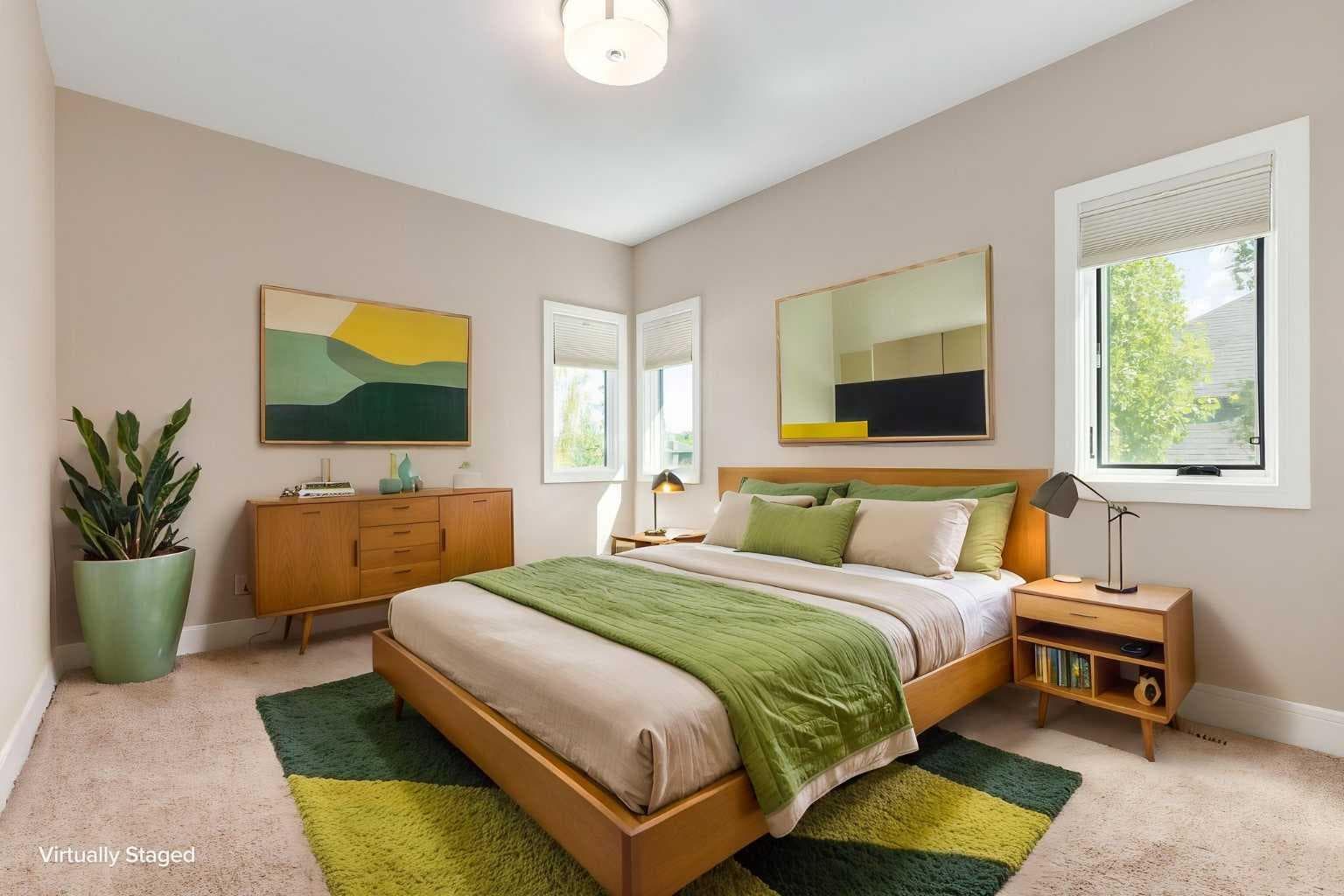305 Spyglass Way 