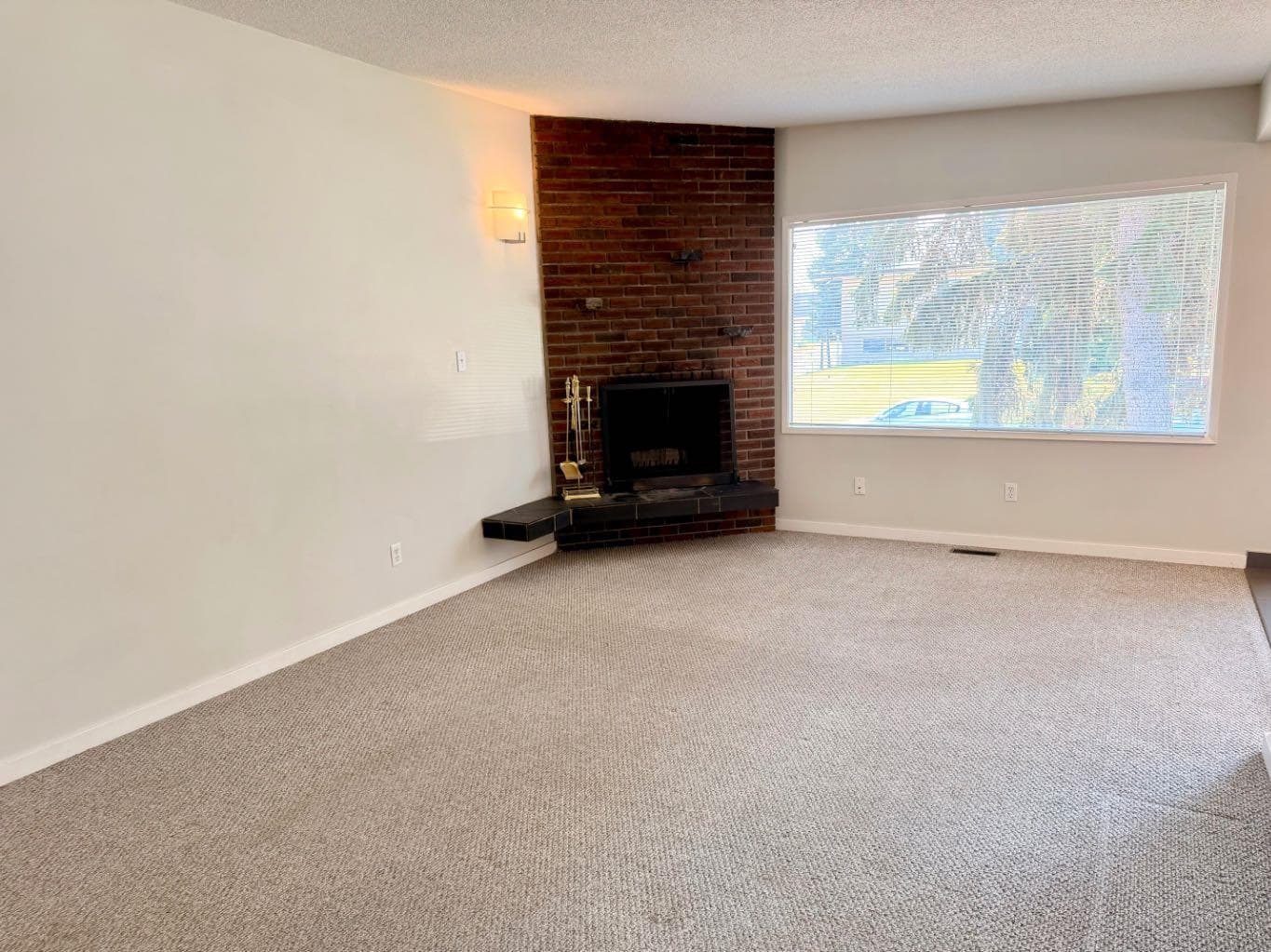 11129 - 11131 Sacramento Drive SW