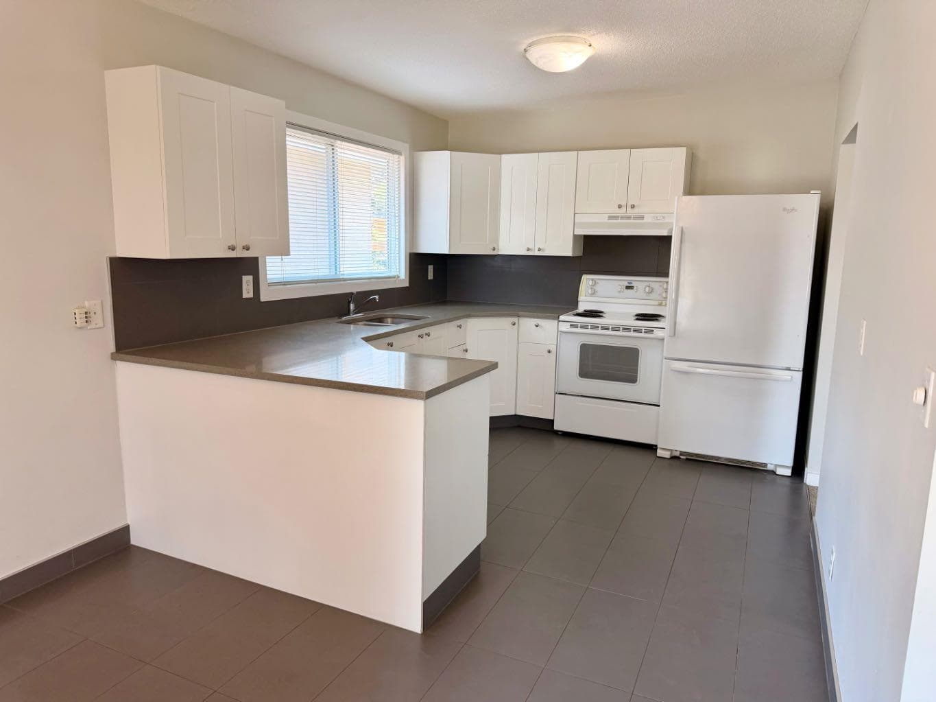 11129 - 11131 Sacramento Drive SW