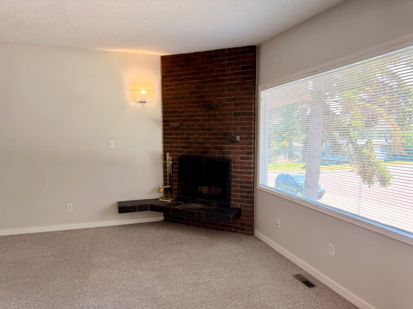 11129 - 11131 Sacramento Drive SW