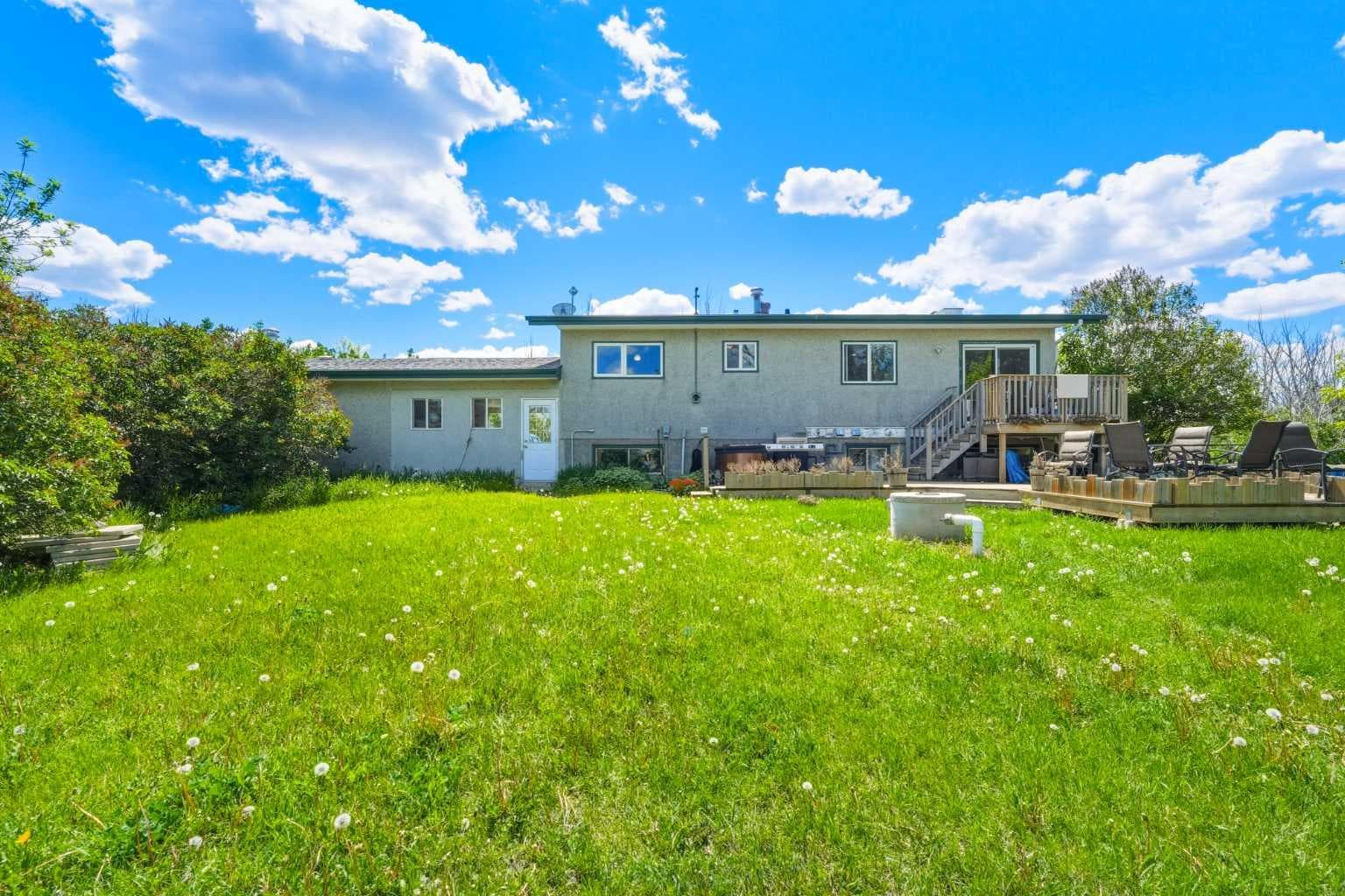 283080 Township Road 254  