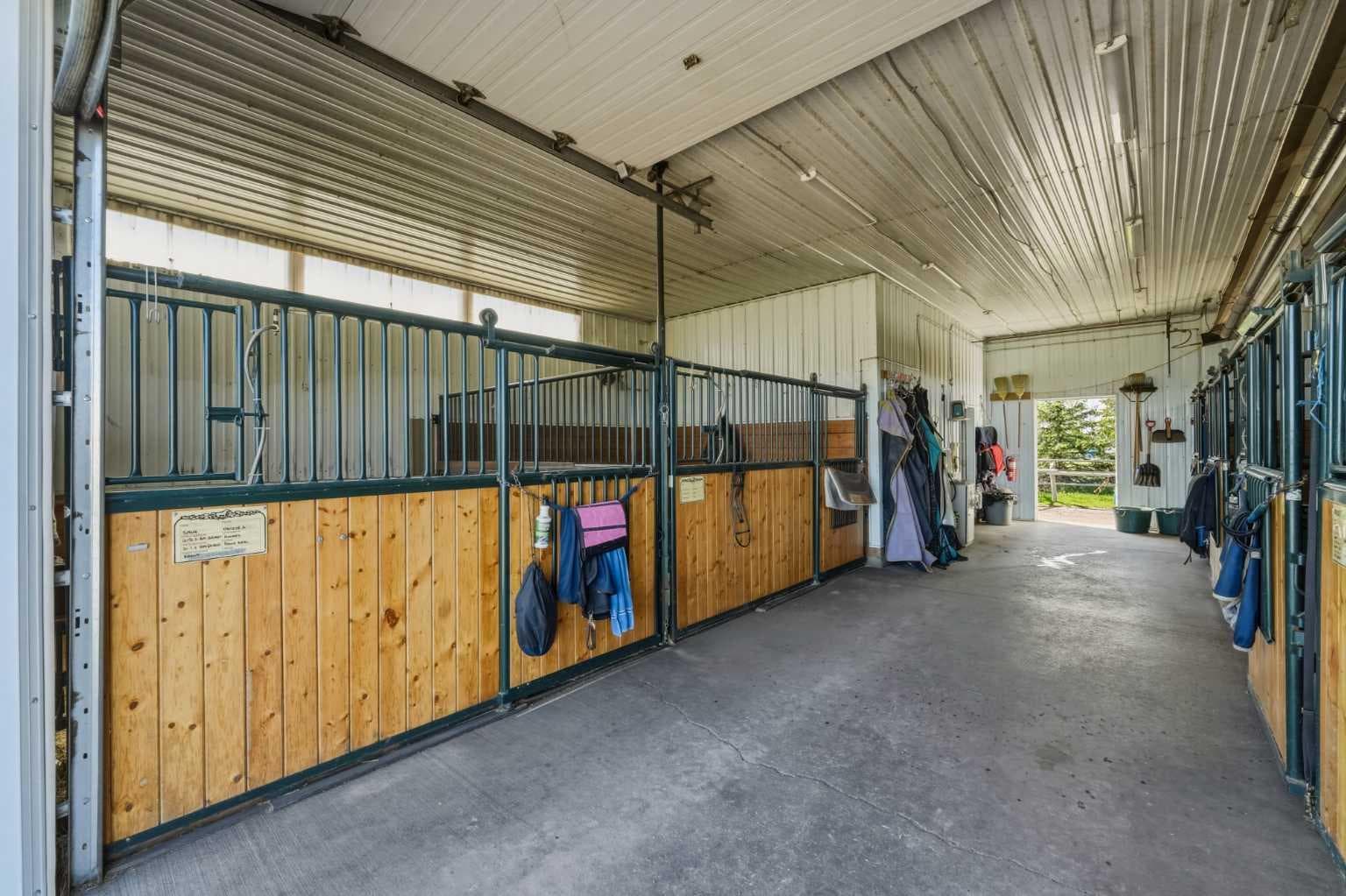 283080 Township Road 254  