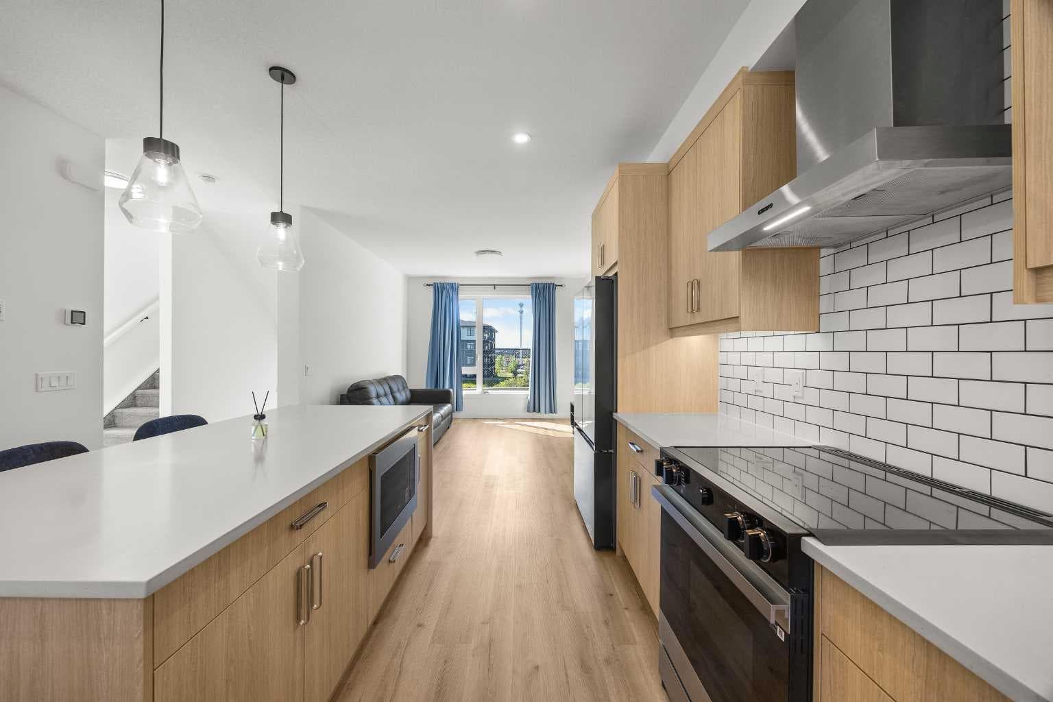 313, 85 Sage Hill Heights NW