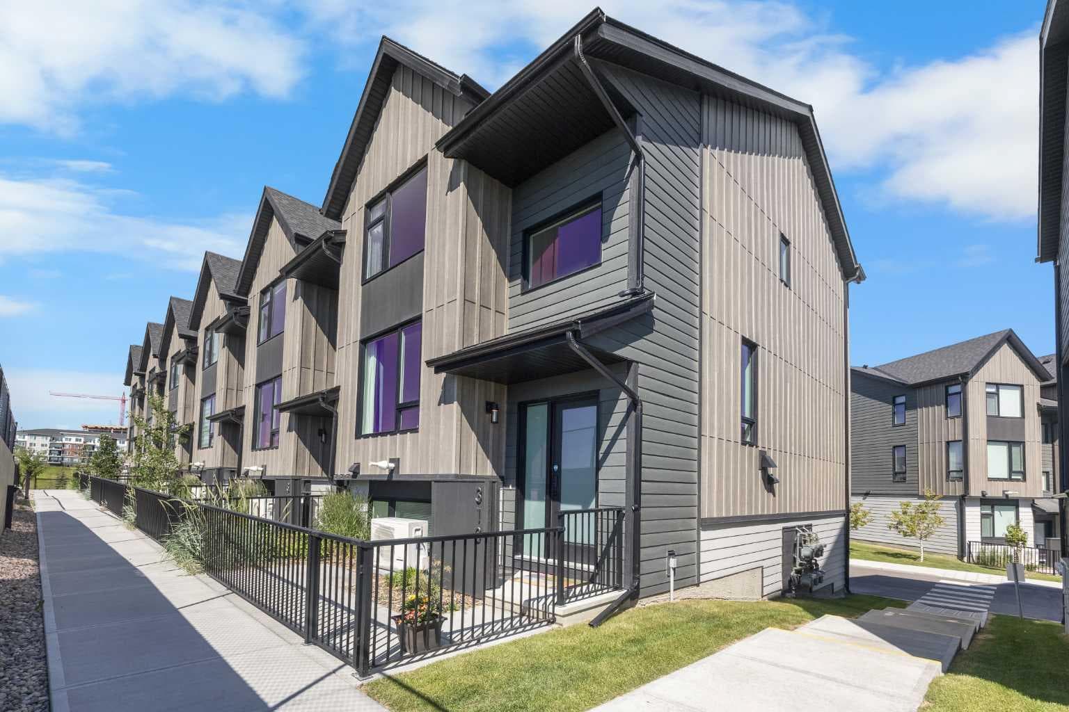 313, 85 Sage Hill Heights NW