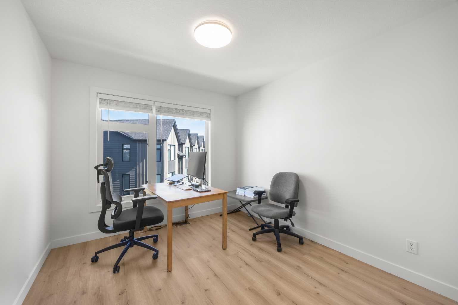 313, 85 Sage Hill Heights NW