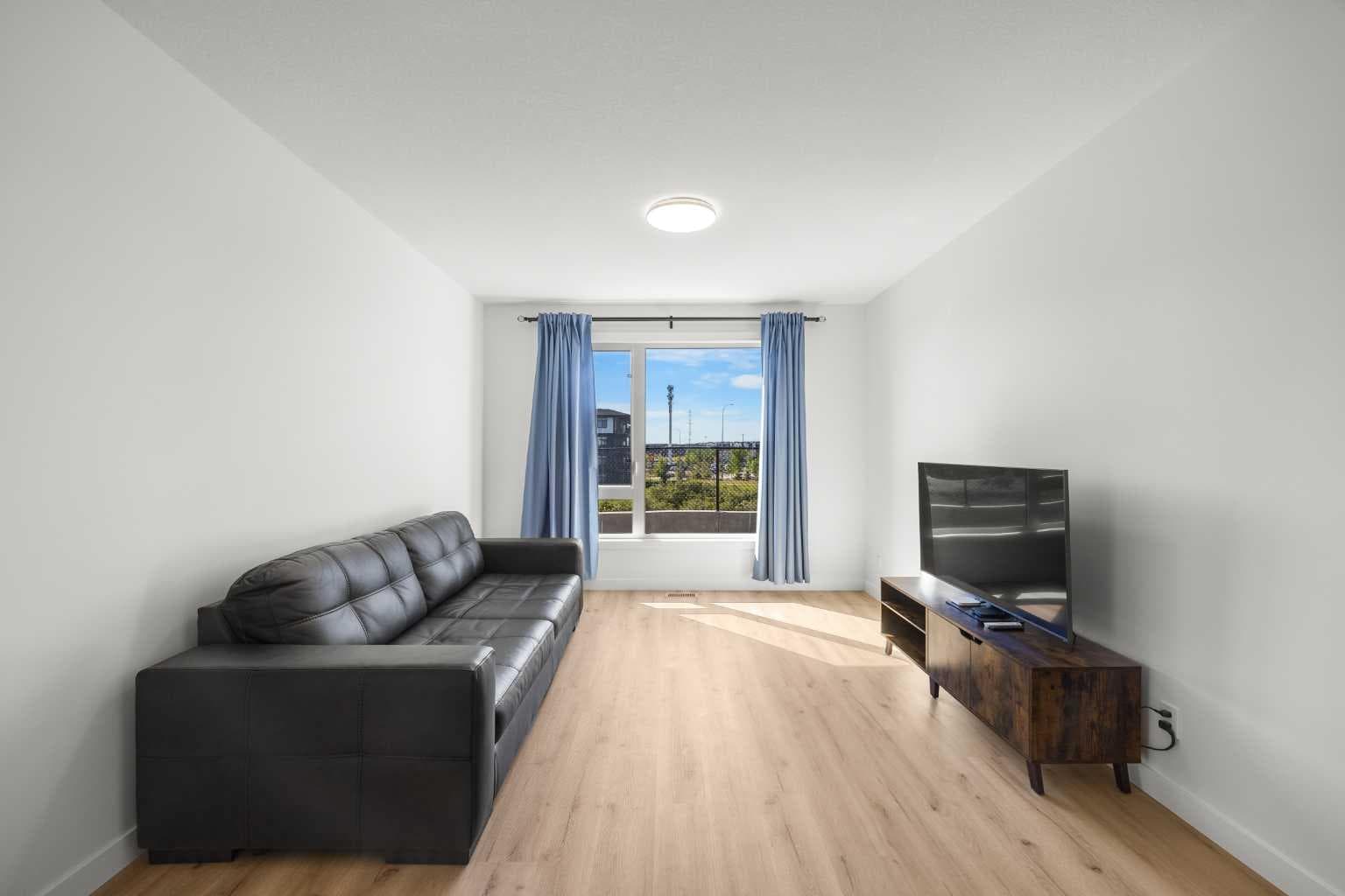313, 85 Sage Hill Heights NW