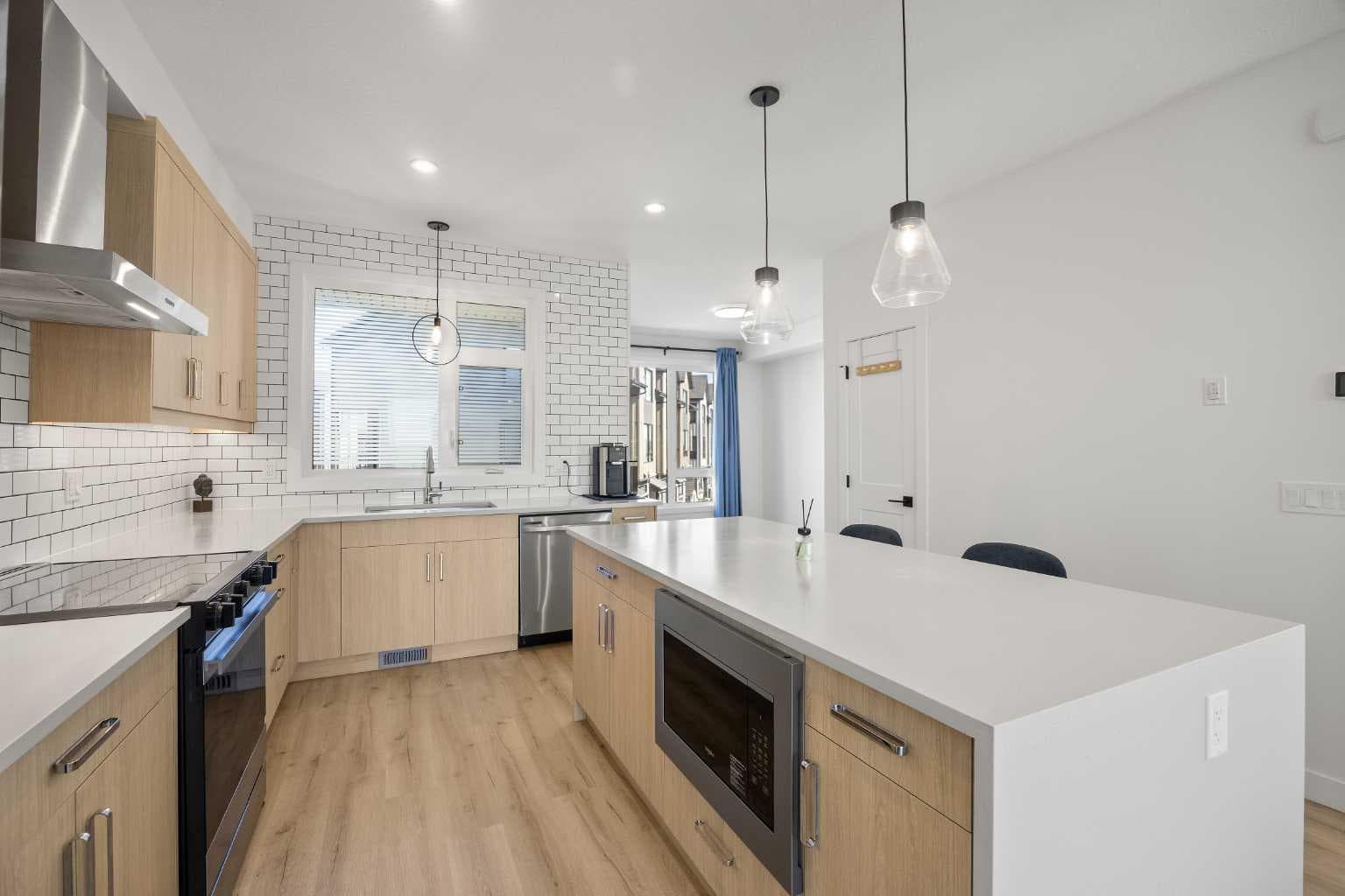 313, 85 Sage Hill Heights NW