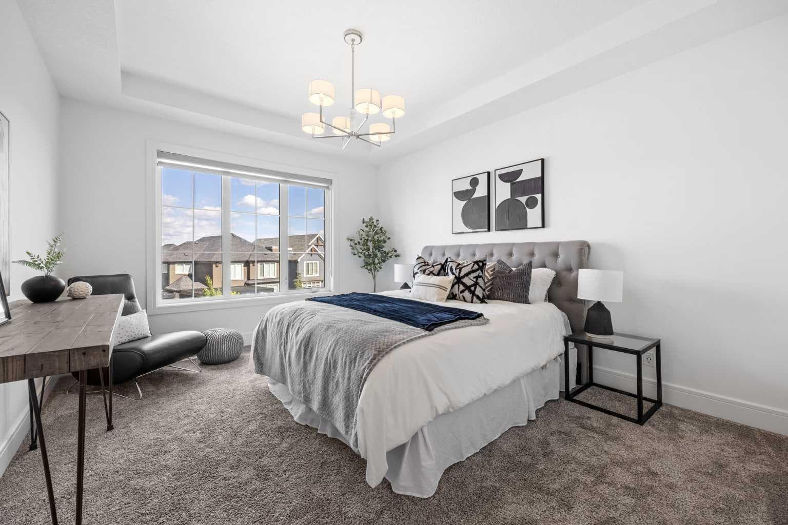351 Marina Landing SE
