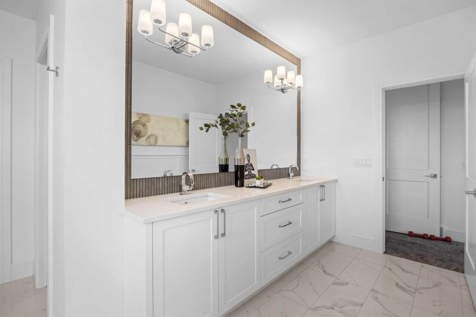 351 Marina Landing SE