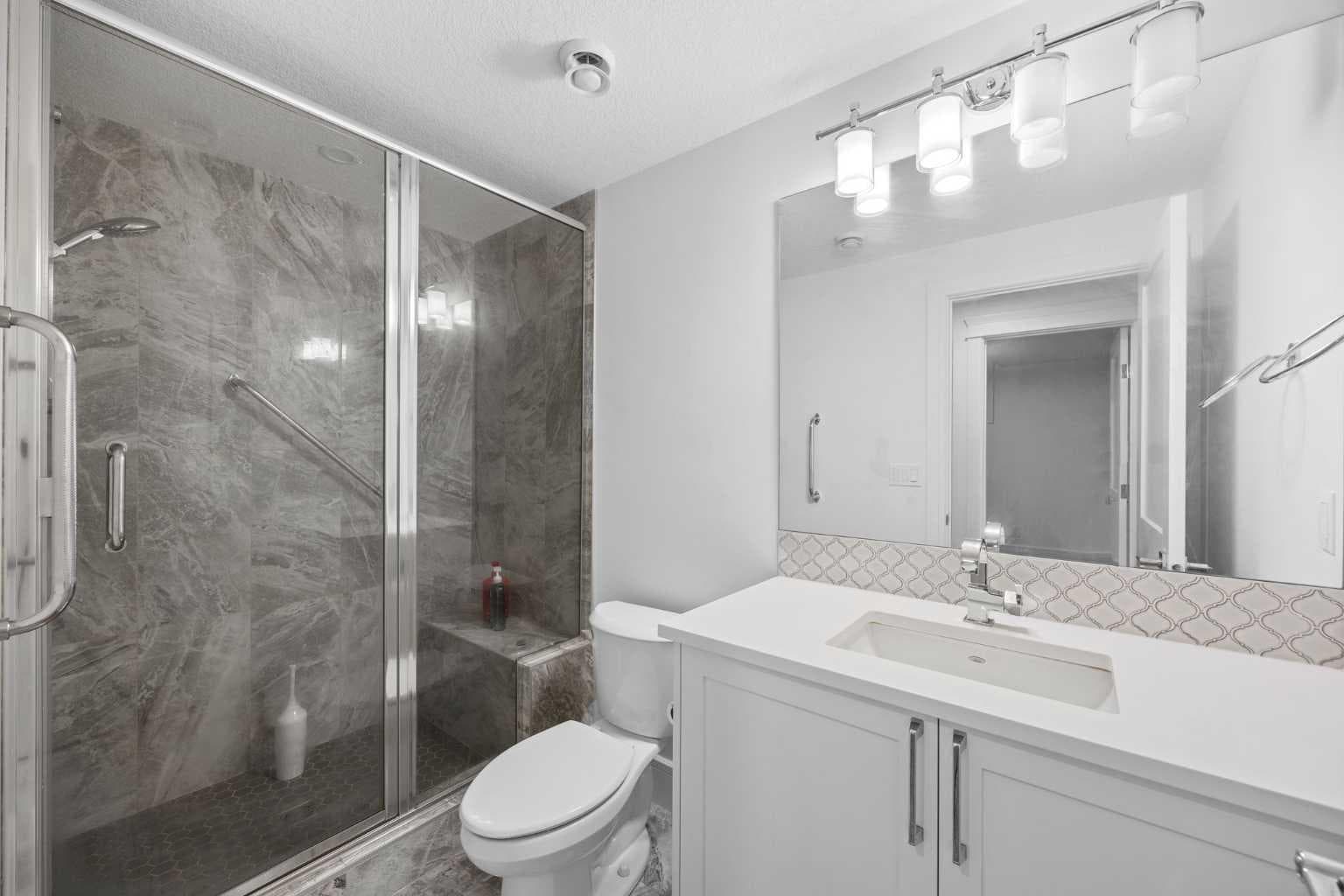 351 Marina Landing SE
