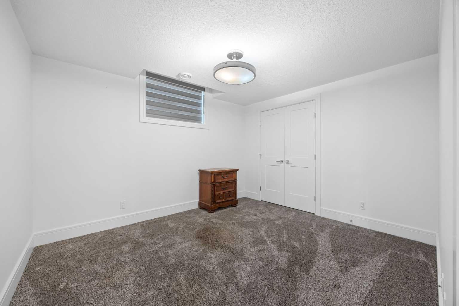 351 Marina Landing SE