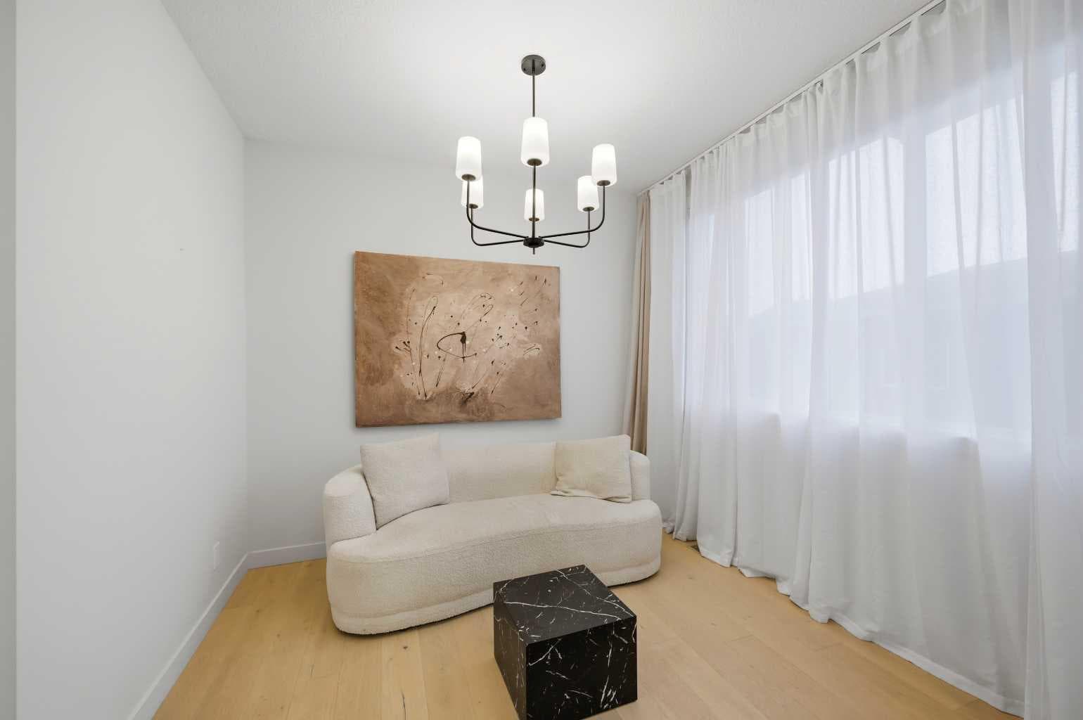 7 Lambeau Lane SE