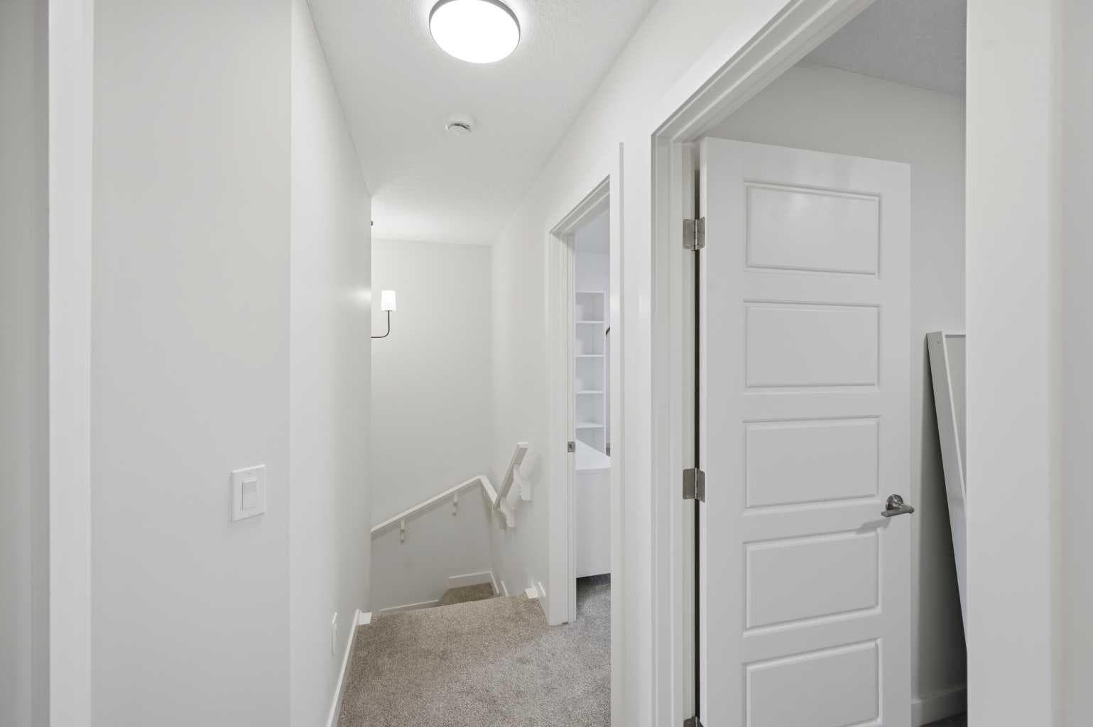 7 Lambeau Lane SE