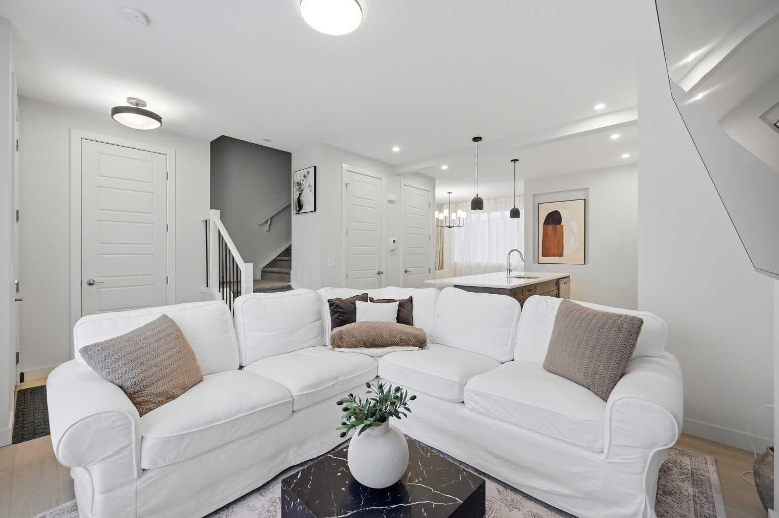 7 Lambeau Lane SE