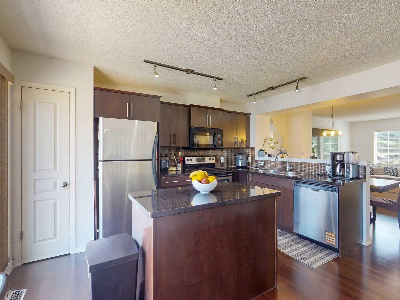 5 Auburn Bay Common SE