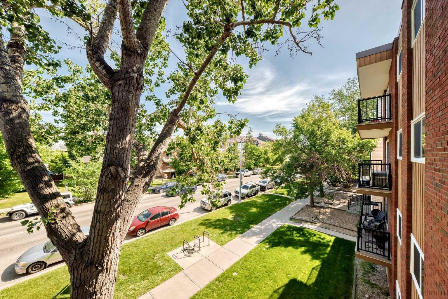 303, 1829 11 Avenue SW