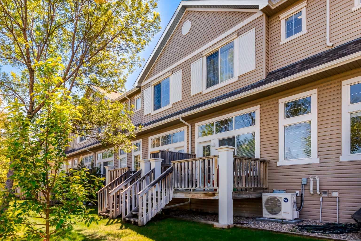 55 Copperfield Court SE