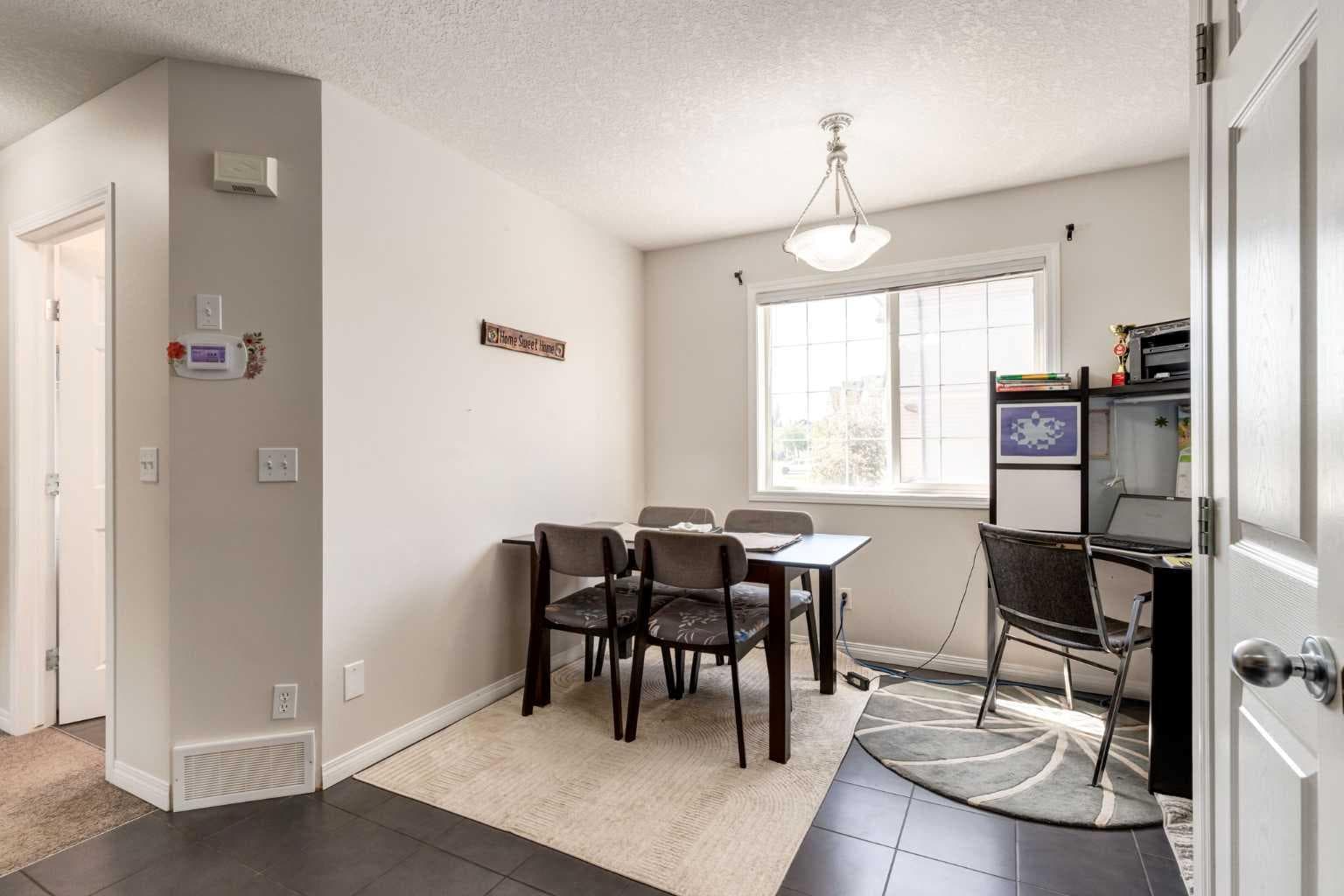 55 Copperfield Court SE
