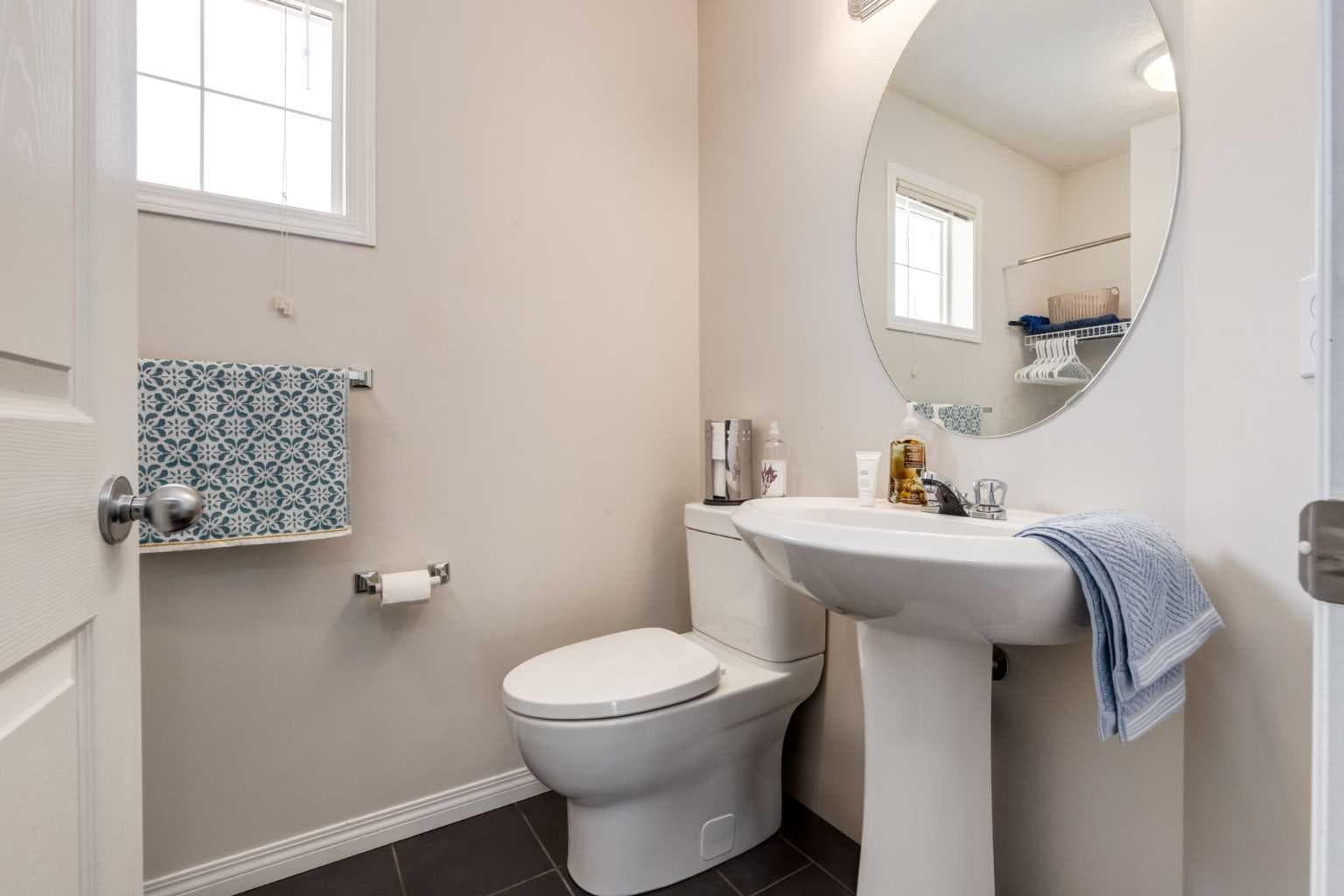 55 Copperfield Court SE