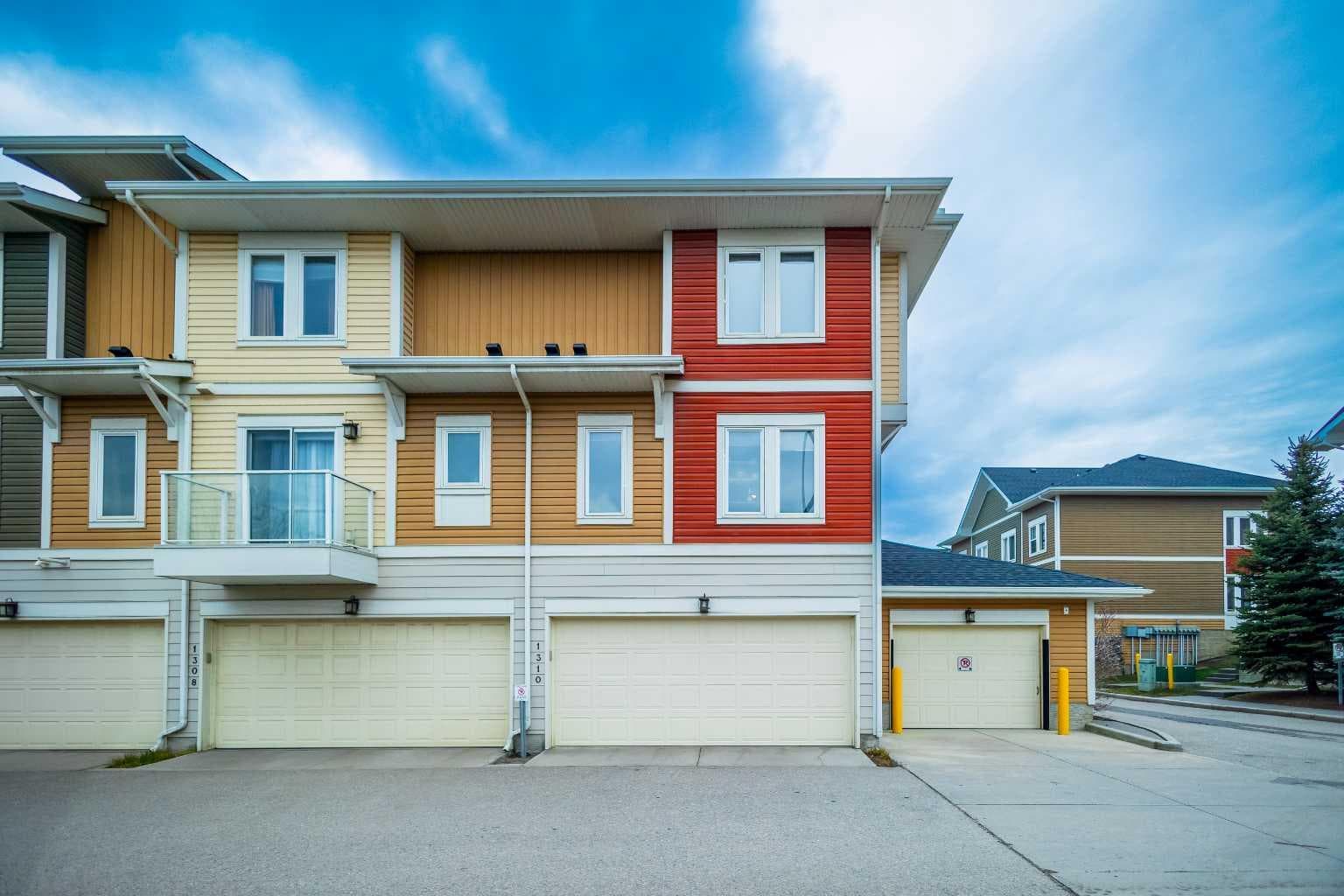 1310 Auburn Bay Square SE