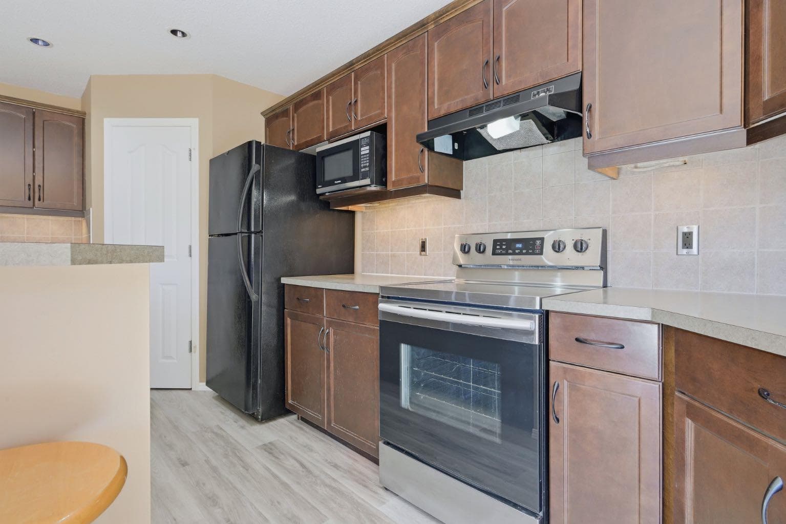 4 Everglen Grove SW