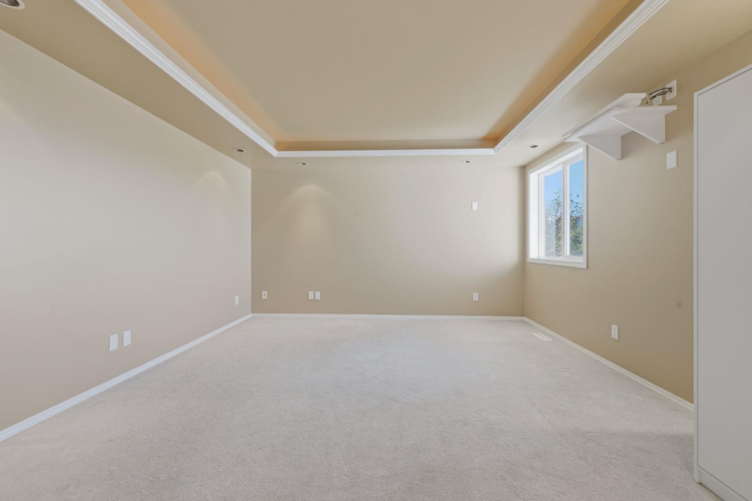 4 Everglen Grove SW
