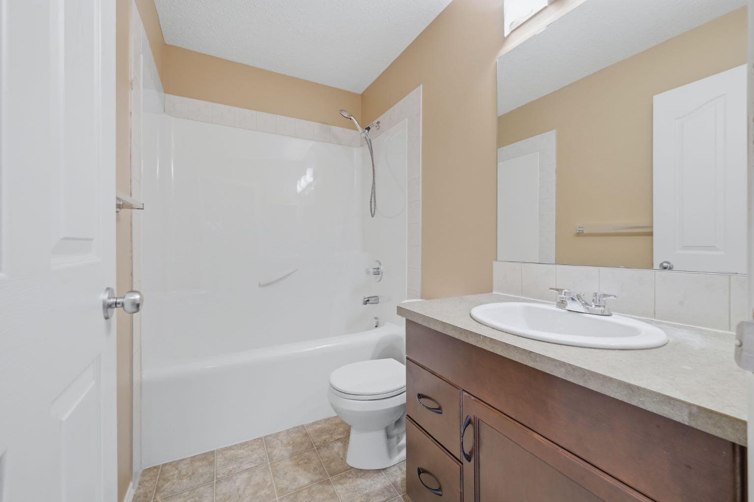 4 Everglen Grove SW